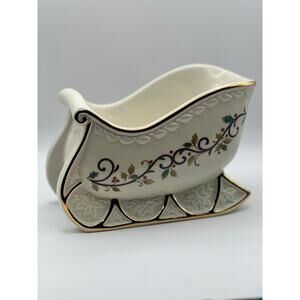 Mikasa Holly Sleigh Porcelain Christmas Centerpiece Bowl